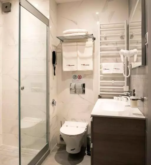 Family Hotel Business Club