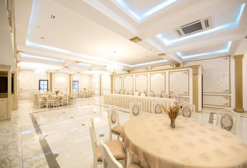 酒店 Hanul Tentea Pasul Gutai