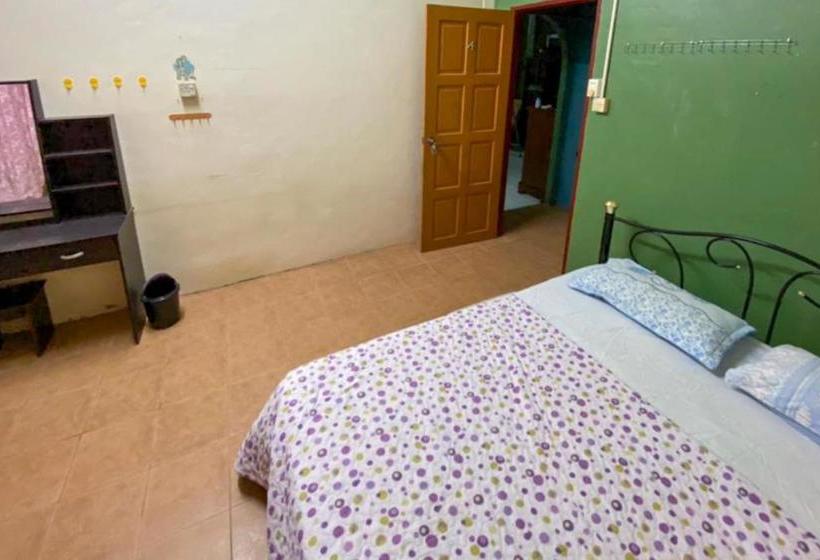 فندق Oyo 90267 Isup's Countryside Homestay