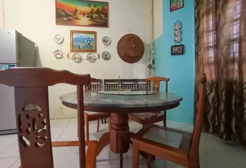 ホテル Oyo 90267 Isup's Countryside Homestay