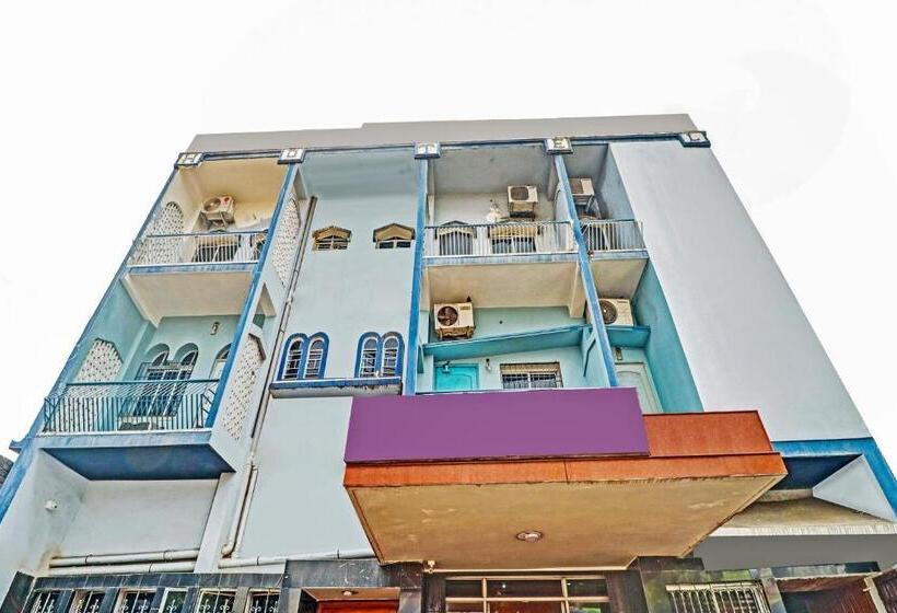 Отель Spot On 79210 Royal Galaxy