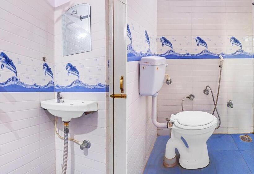 Отель Spot On 79210 Royal Galaxy