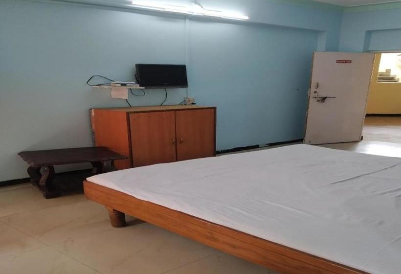 בית מלון כפרי Spot On 80503 A 1 Lodge