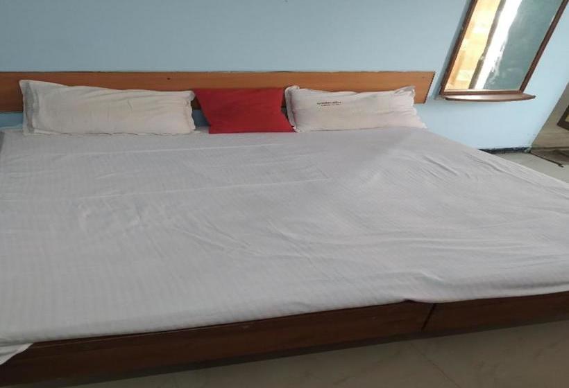 בית מלון כפרי Spot On 80503 A 1 Lodge