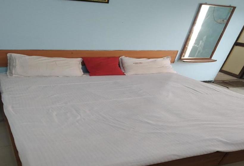 בית מלון כפרי Spot On 80503 A 1 Lodge