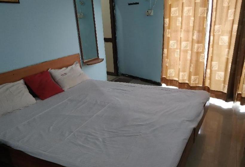 בית מלון כפרי Spot On 80503 A 1 Lodge