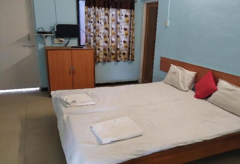 בית מלון כפרי Spot On 80503 A 1 Lodge