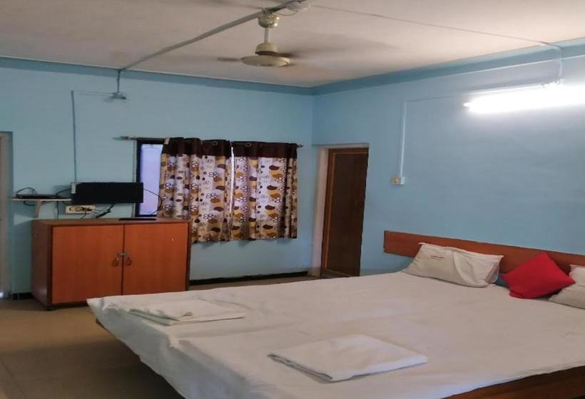 בית מלון כפרי Spot On 80503 A 1 Lodge