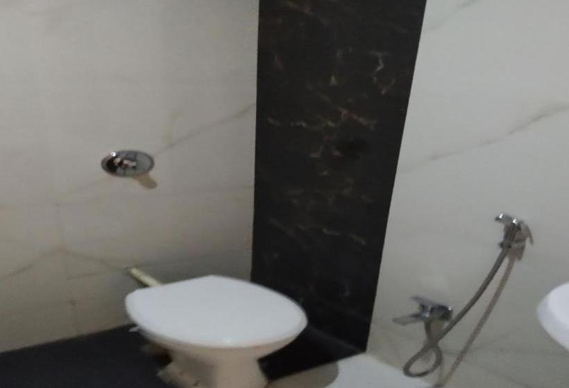 בית מלון כפרי Spot On 80503 A 1 Lodge