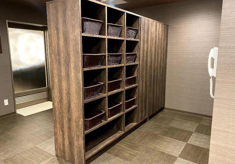 Отель The Celecton Abeno Matsubara Ekimae