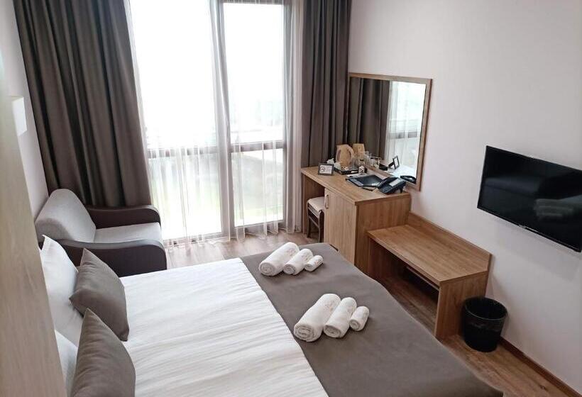 هتل Vanilla, Varna   Free Parking