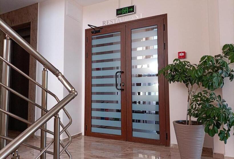 هتل Vanilla, Varna   Free Parking