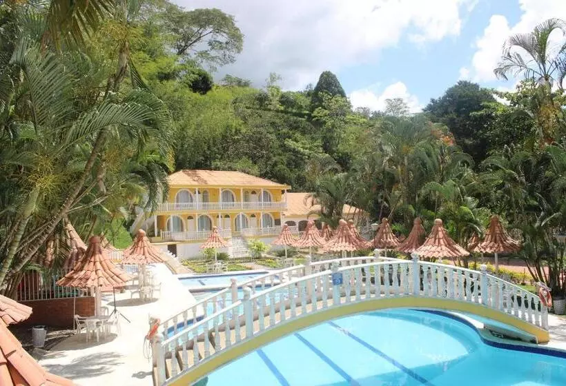 Hotelli Villa San Cayetano