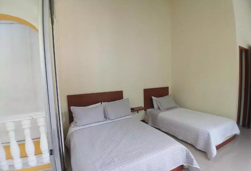 Hotelli Villa San Cayetano