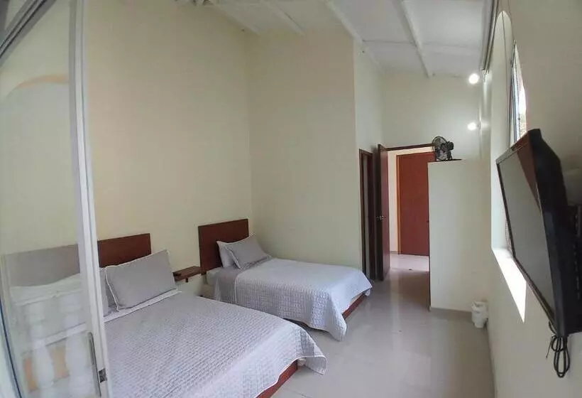 Hotelli Villa San Cayetano