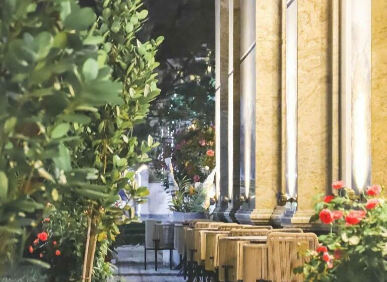 Mansion Park Hotel & Apartment