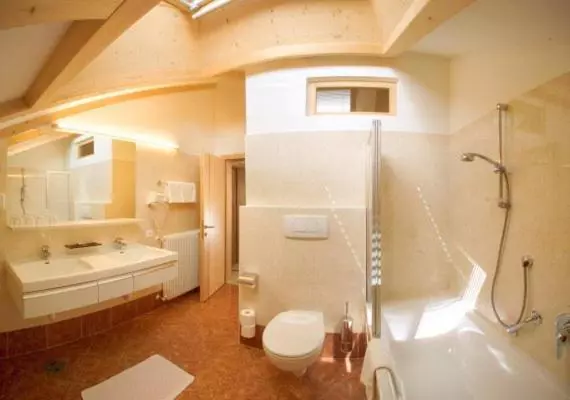 Majatalo Roter Adler