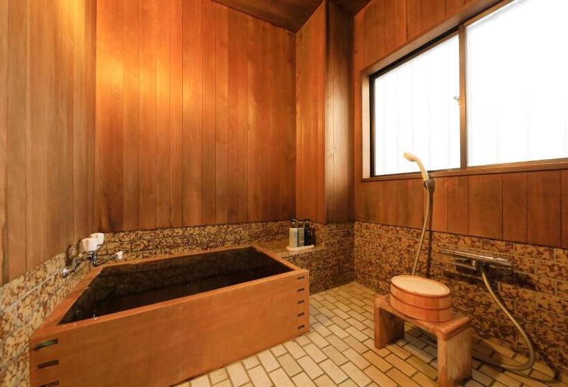 ریوکان Yugawara Fuga