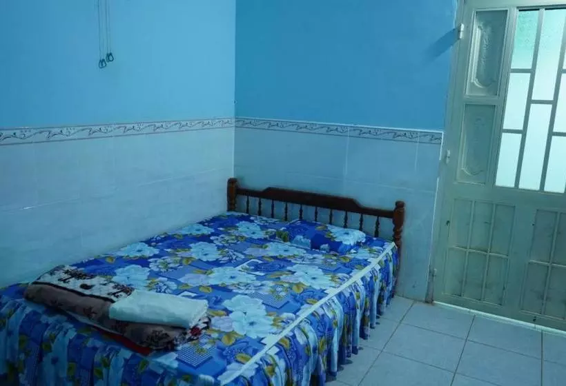 تختخواب و صبحانه Nha Nghĩ Như Ý