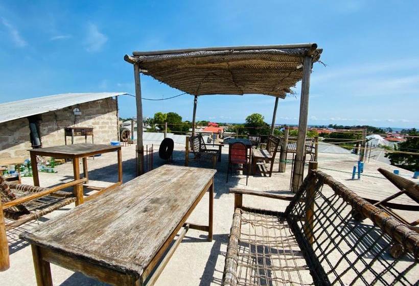 צימר Village Hostel