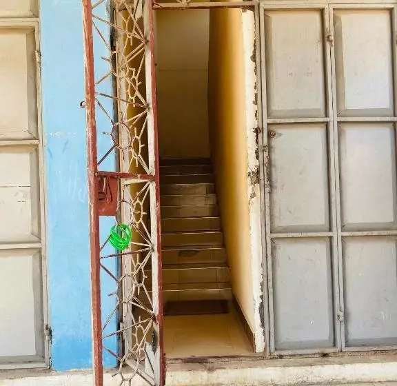 Aamiaismajoitus (B&B) Village Hostel