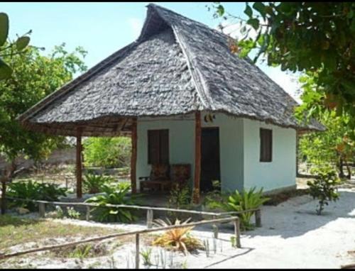 Отель Mangrove Blue Waves Bungalows