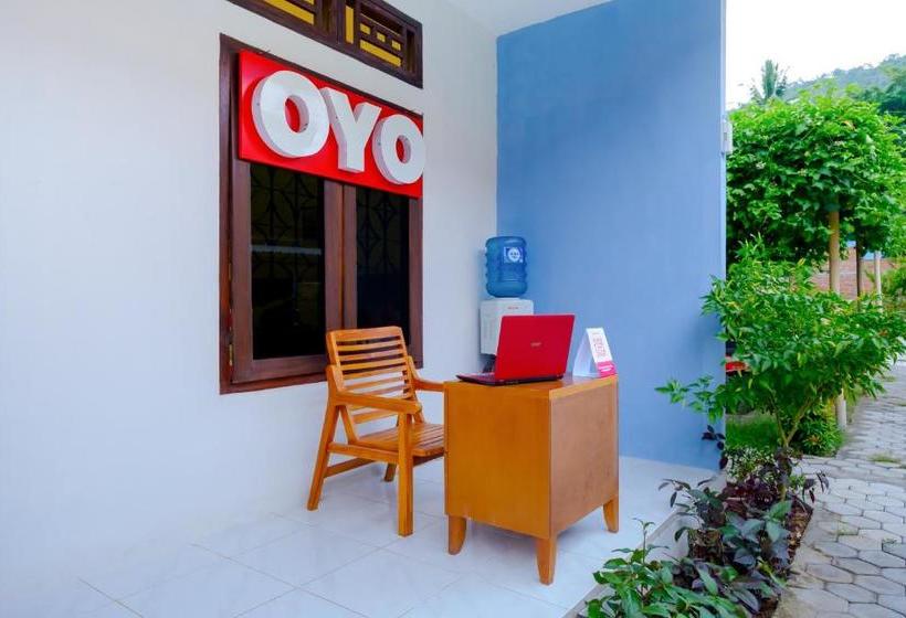 Szálloda Oyo 2864 Mangsit Garden Homestay