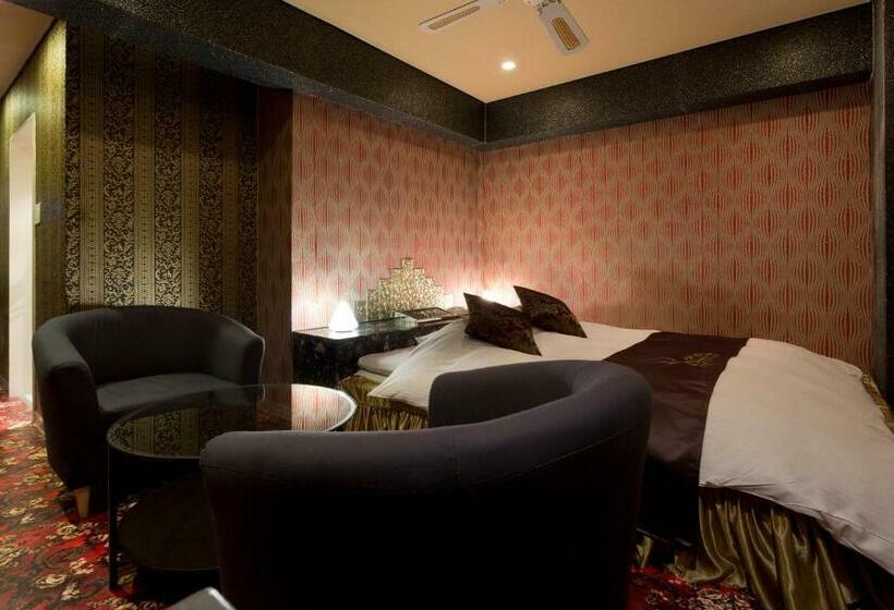 בית מלון כפרי Xenia Mikumo