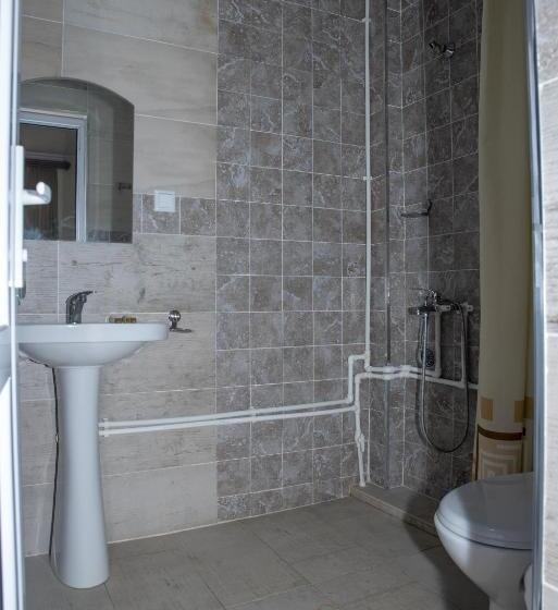 پانسیون Guest House Leader