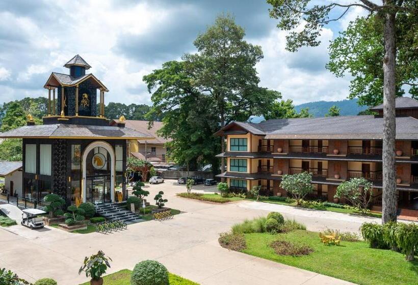 Phumontra Resort Nakhon Nayok