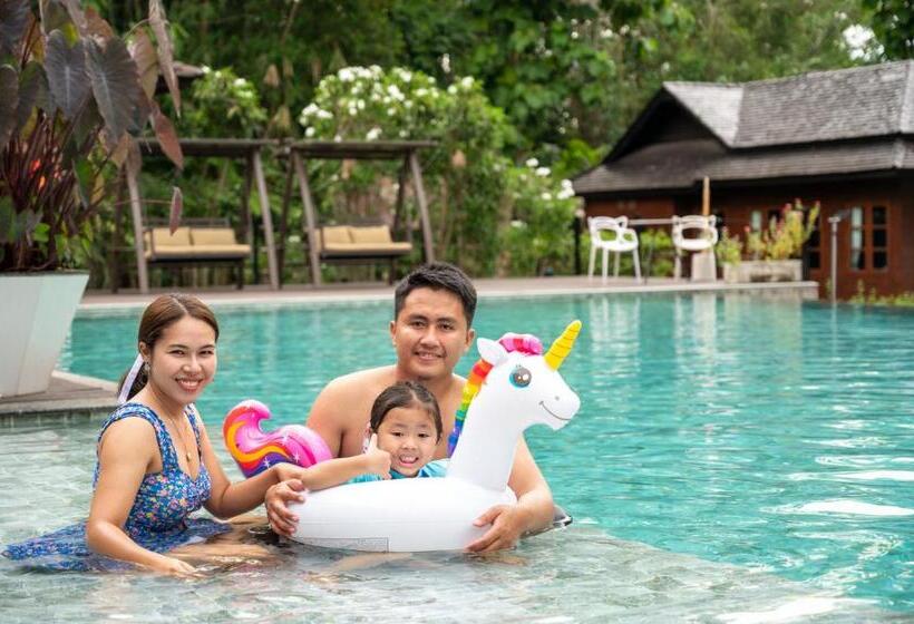 Phumontra Resort Nakhon Nayok