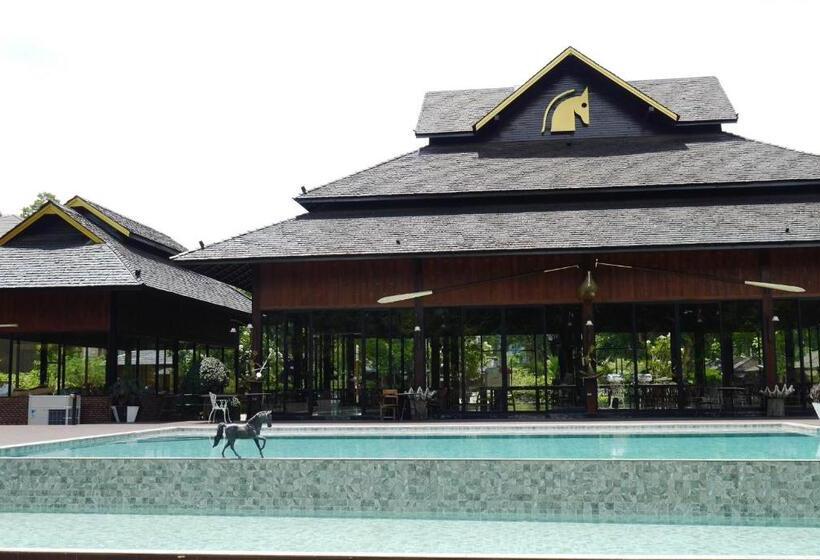 Phumontra Resort Nakhon Nayok