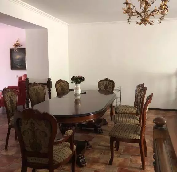 تختخواب و صبحانه отель глубочица