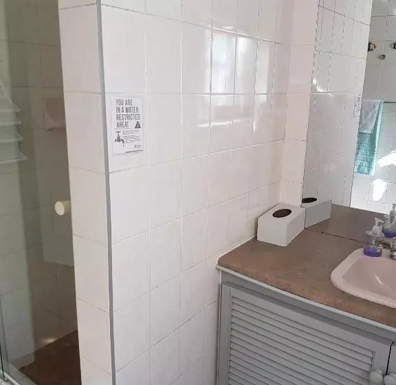 Aamiaismajoitus (B&B) Fig Tree Manor Self Catering