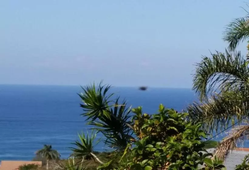 Aamiaismajoitus (B&B) Fig Tree Manor Self Catering