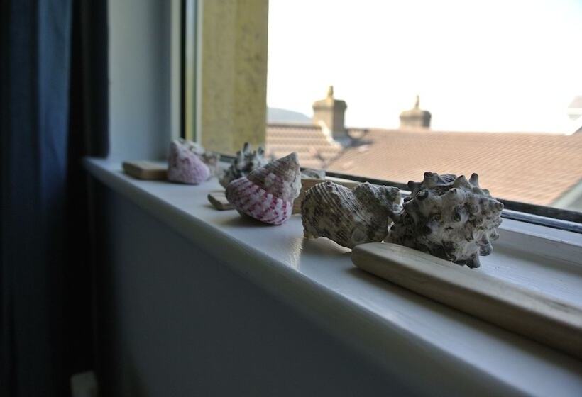 ベッドアンドブレックファースト Sligo Bay Lodge