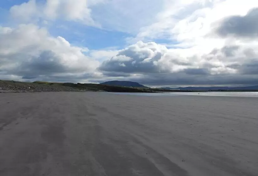 Aamiaismajoitus (B&B) Sligo Bay Lodge