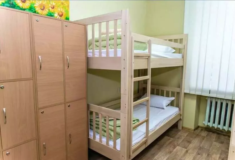 Botanic Globus Hostel