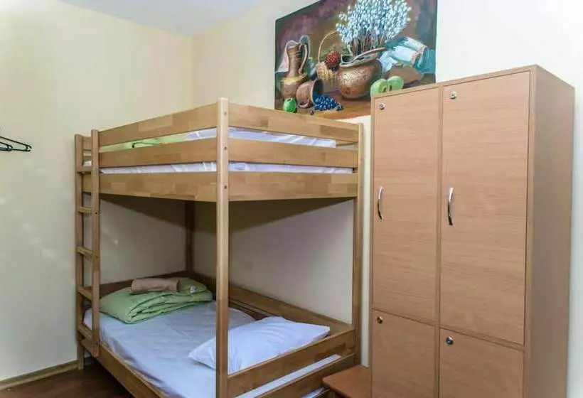 Botanic Globus Hostel