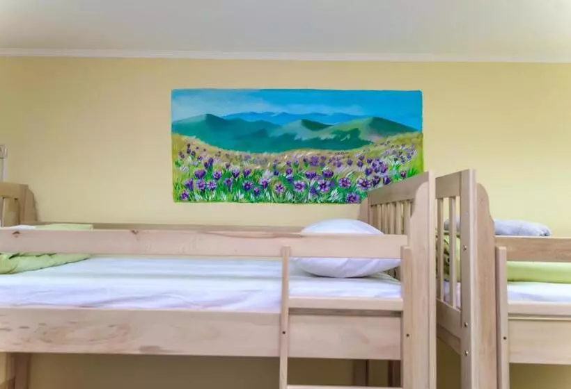 Botanic Globus Hostel