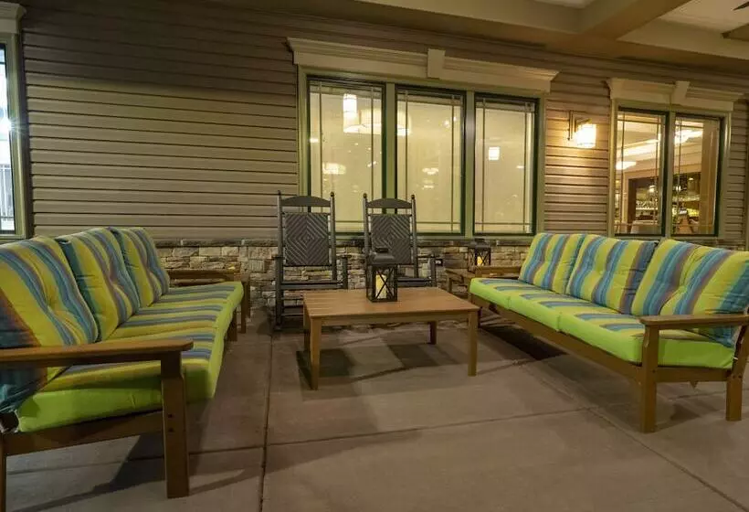 Chautauqua Harbor Hotel   Jamestown