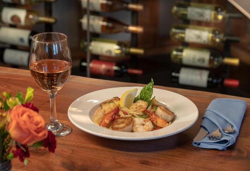 Chautauqua Harbor Hotel   Jamestown