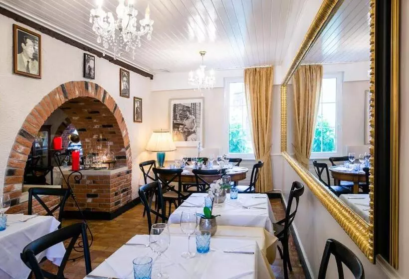 Hotelli Auberge Des Grands Bois