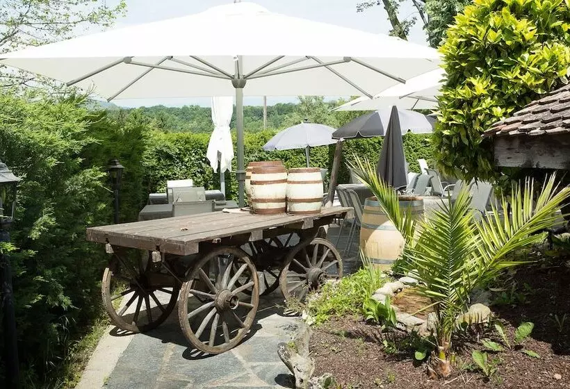 Hotelli Auberge Des Grands Bois