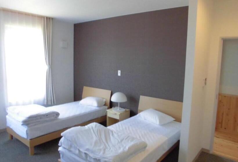 Hotel Oyabe City Cycling Terminal