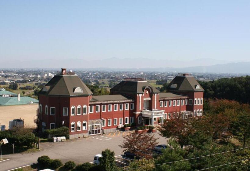Hotel Oyabe City Cycling Terminal