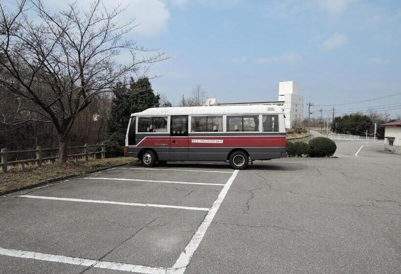 Hotel Oyabe City Cycling Terminal