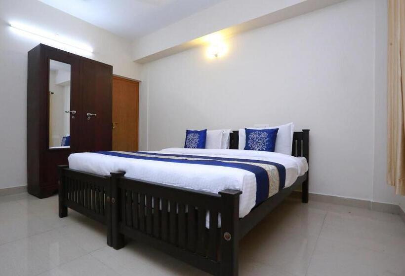 בית מלון כפרי Oyo 10220 Infopark