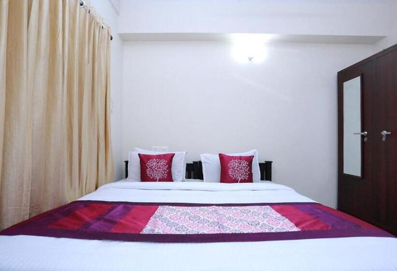 בית מלון כפרי Oyo 10220 Infopark