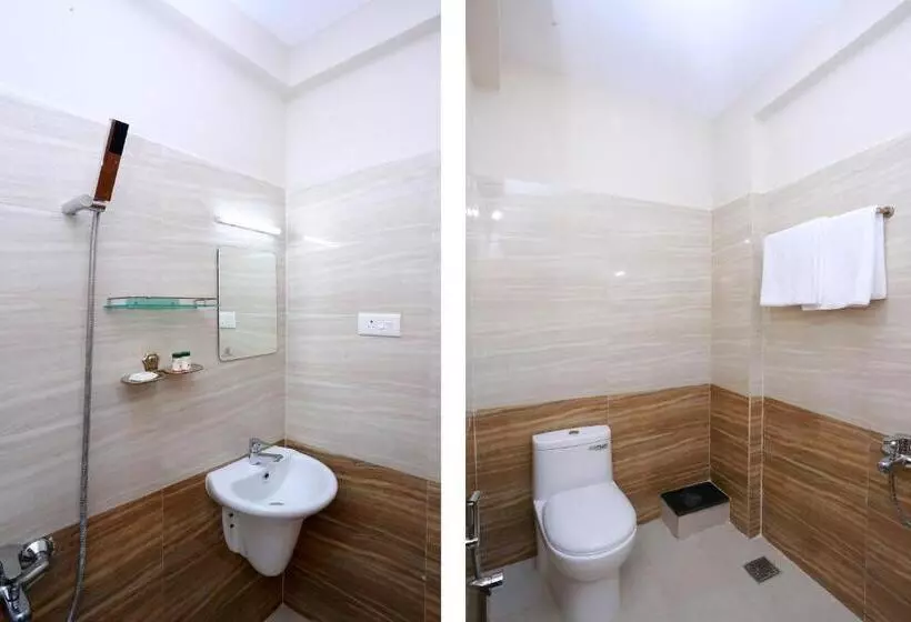 Hotelli Oyo 10220 Infopark